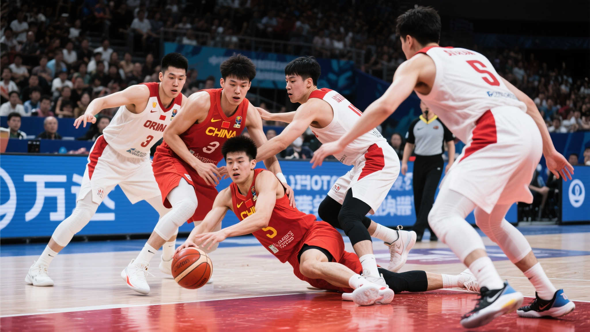 张子宇遭围攻致伤,日本赛场引发争议,宫鲁鸣公开回应 张子宇遭围攻致伤,日本赛场引发争议,宫鲁鸣公开回应